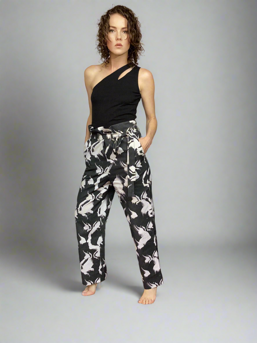 Elegant One-Shoulder Fitted Top